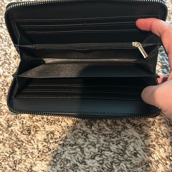 Blue Patterned Wallet - Picture 6 of 6